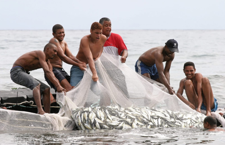 UNDROP como escudo para los pueblos pescadores